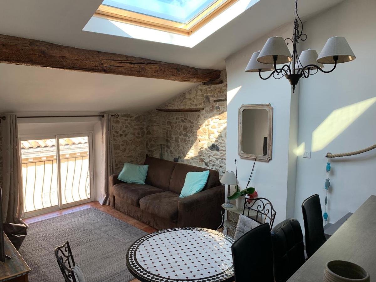 Loft 3 Pièces Dans Vieil * Antibes